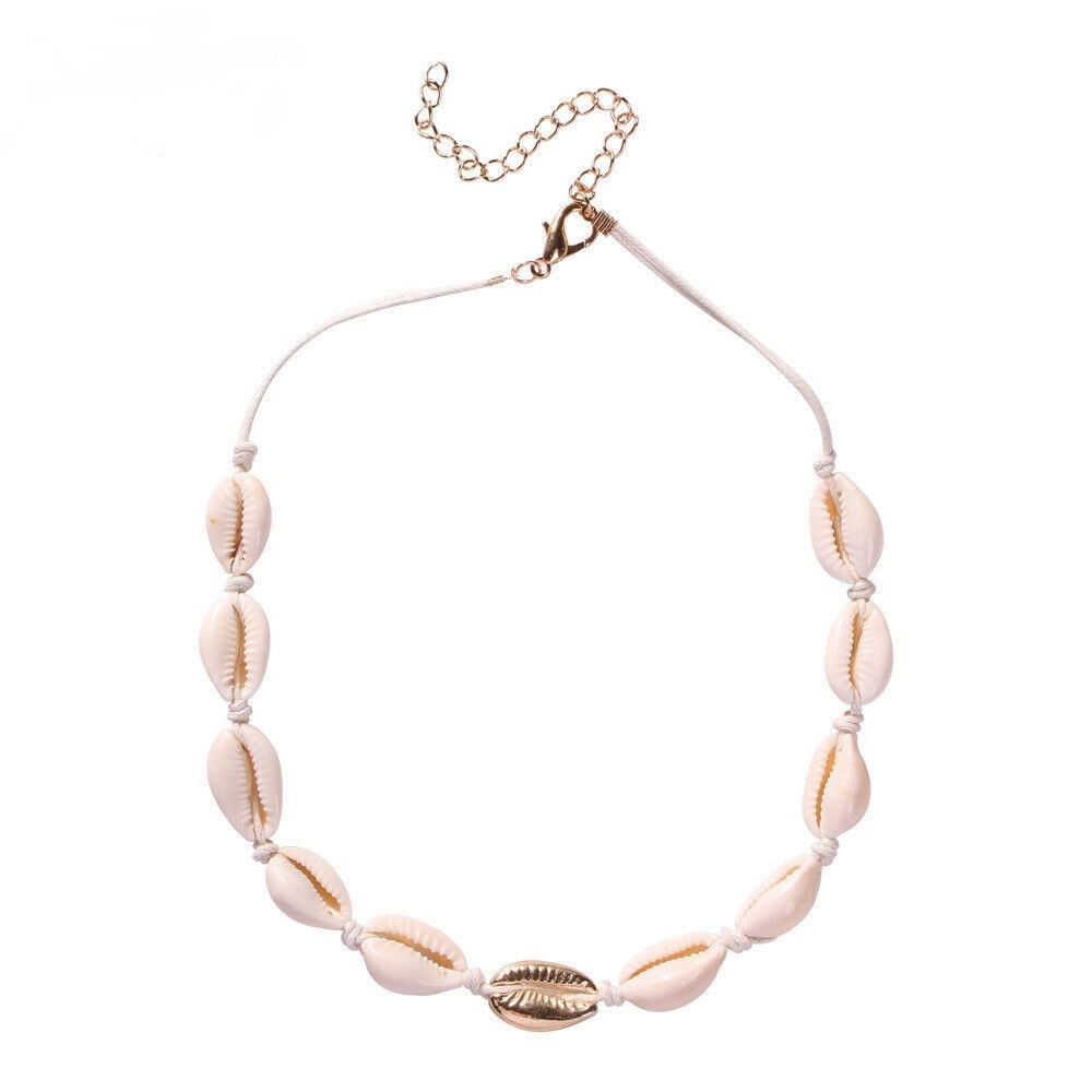 Colier choker cu scoici albe